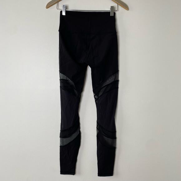 LULULEMON Black Seek The Heat 28in Mesh Tight Leggings - Picture 6 of 9